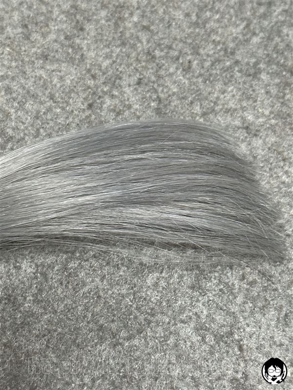got2b（ゴットゥービー）カラークリーム　グラニーシルバーをパッケージモデルの髪色を目指して染めた髪色