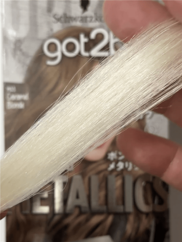 got2b（ゴットゥービー）ボンディング・メタリックス体験レビューキャラメルブロンド染める前の白髪